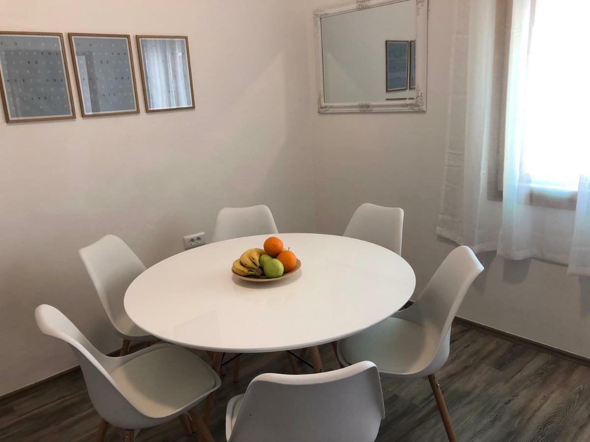 Apartment Check In Pula Dış mekan fotoğraf